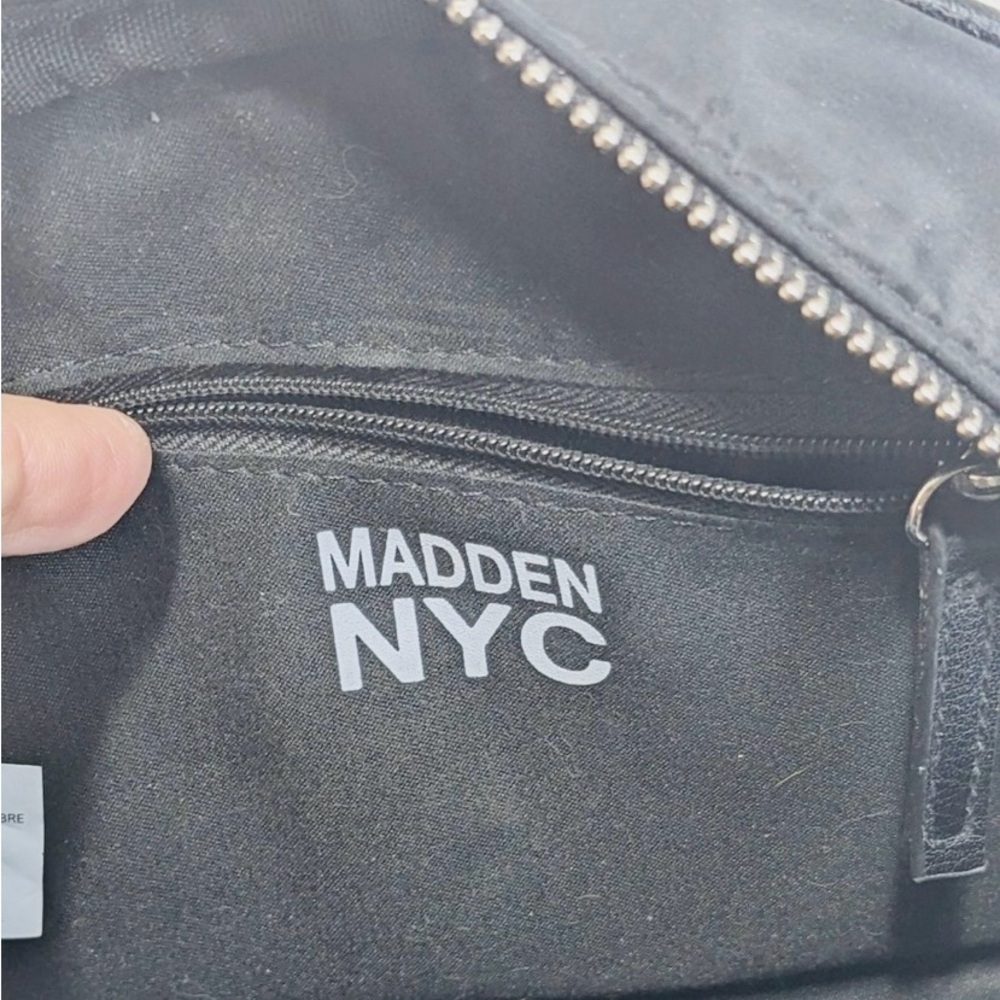 Rehab Bag Madden NYC Crossbody Shoulder Bag Crystal OverlayGuitar Strap GC - Picture 8 of 10